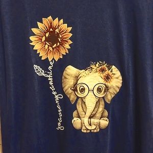 Ahdirable super super soft T-shirt